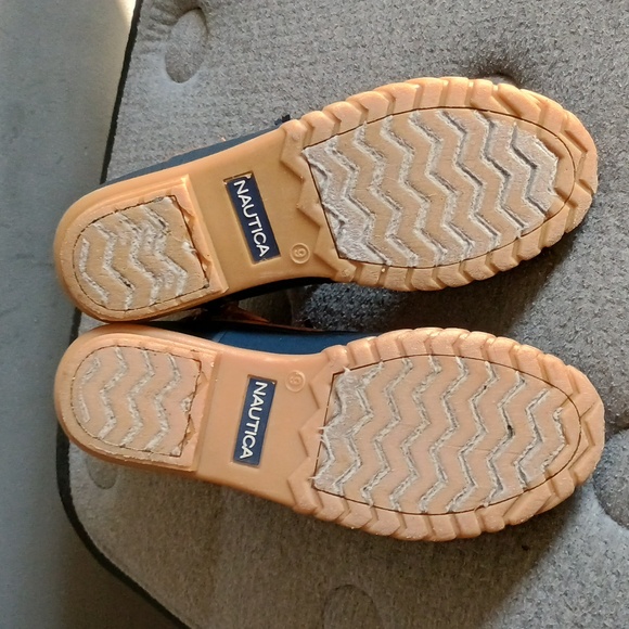 Nautica Rain/Snow Weather Boots. - Picture 4 of 4